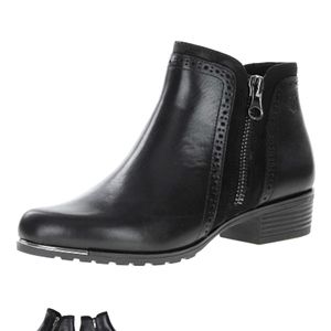 - - Black Leather Womens boots. Size 5.